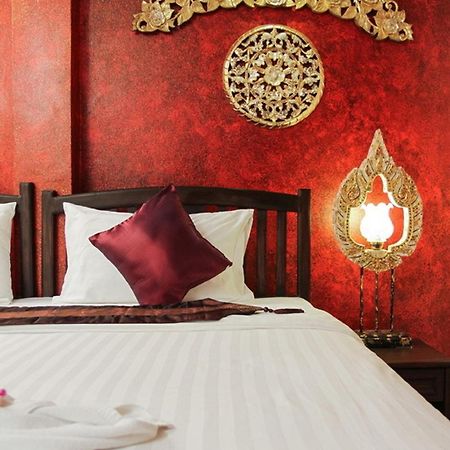 Pl Guesthouse Patong Exterior photo
