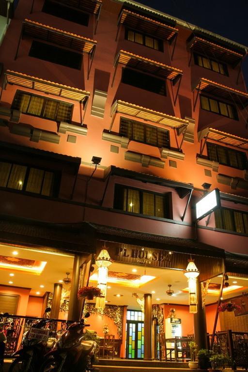 Pl Guesthouse Patong Exterior photo